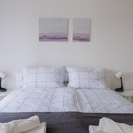Apartma Oddih Dutovlje ภายนอก รูปภาพ